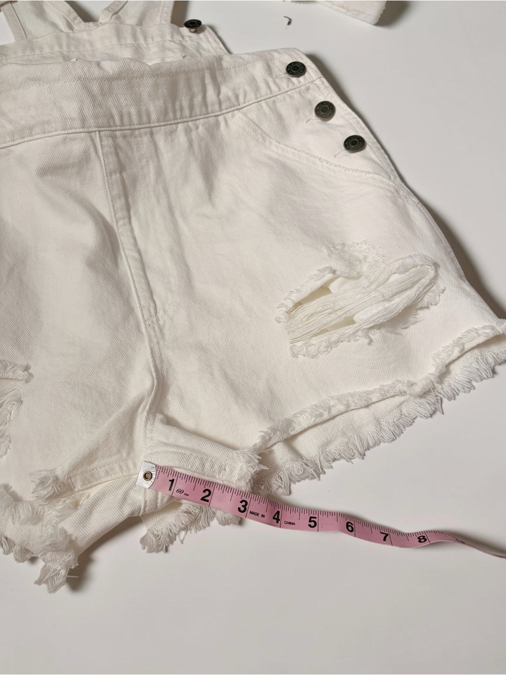 Show Me Your MuMu Cream Denim Short Overalls Coastal Cowgirl Festival Shorts Med - Picture 9 of 9